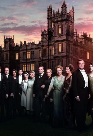 Downton Abbey: Gareth Neame Talks Potential Movie, Cast Gets Sentimental