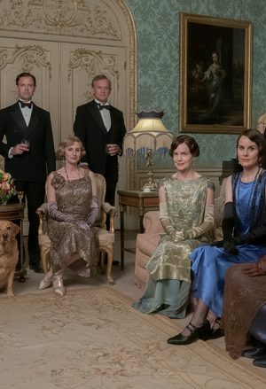 Spend Christmas With the Crawleys – Plus a Sneak Peek at the 2022 Downton Abbey Film