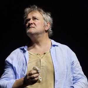 Hugh Bonneville Talks ‘Downton Abbey,’ ‘Paddington,’ and ‘Vanya’